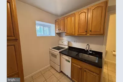 600 Keefer Place NW #1, Washington, DC 20010 - Photo 3