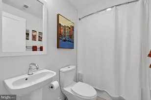 1309 D St SE, Washington, DC 20003 - Photo 29