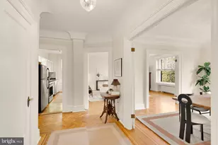 2039 New Hampshire Ave NW, Washington, DC 20009 - Photo 5