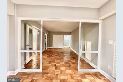 2141 I Street NW #702, Washington, DC 20037 - Photo 5
