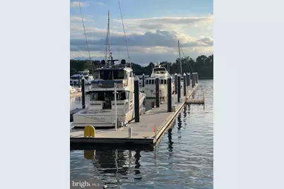 45 Sutton Square SW #303, Washington, DC 20024 - Photo 51