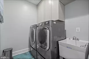 1232 I St NE, Washington, DC 20002 - Photo 35