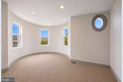 1201 New Jersey Avenue NW, Washington, DC 20001 - Photo 9