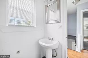 4227 Gault Pl NE, Washington, DC 20019 - Photo 19