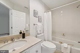 4730 Foxhall Cres NW, Washington, DC 20007 - Photo 27