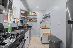 718 Park Rd NW, Washington, DC 20010 - Photo 9