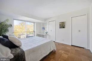 560 N St SW, Washington, DC 20024 - Photo 17