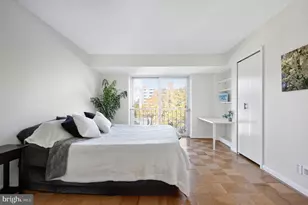 560 N St SW, Washington, DC 20024 - Photo 15