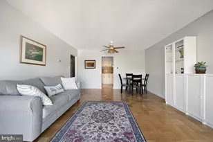 560 N St SW, Washington, DC 20024 - Photo 7