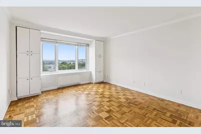2475 Virginia Avenue NW #828, Washington, DC 20037 - Photo 5