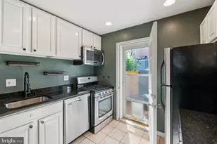 1227 Wylie St NE, Washington, DC 20002 - Photo 11