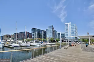 800 4th St SW, Washington, DC 20024 - Photo 49