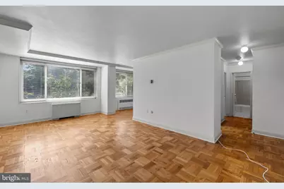 4000 Tunlaw Road NW #220, Washington, DC 20007 - Photo 11