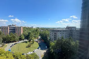 4000 Cathedral Ave NW, Washington, DC 20016 - Photo 33