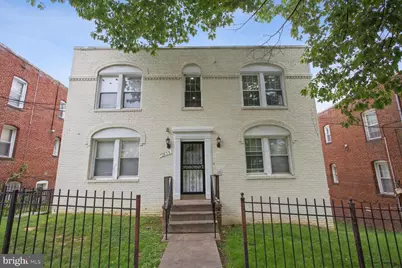 2828 Buena Vista Terrace SE #4, Washington, DC 20020 - Photo 1
