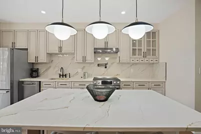 1404 Massachusetts Avenue SE, Washington, DC 20003 - Photo 9