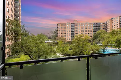 4201 Cathedral Avenue NW #323E, Washington, DC 20016 - Photo 1