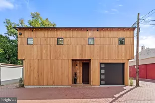 21 Overbeck Aly NE, Washington, DC 20002 - Photo 59