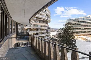 2500 Virginia Ave NW, Washington, DC 20037 - Photo 7