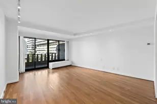 2500 Virginia Ave NW, Washington, DC 20037 - Photo 19