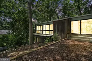 2855 Davenport St NW, Washington, DC 20008 - Photo 39