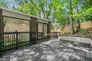 2855 Davenport St NW, Washington, DC 20008 - Photo 27