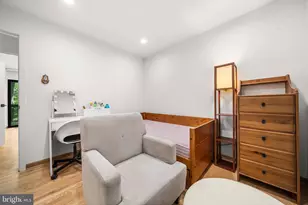 2855 Davenport St NW, Washington, DC 20008 - Photo 19