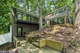 2855 Davenport St NW, Washington, DC 20008 - Photo 35