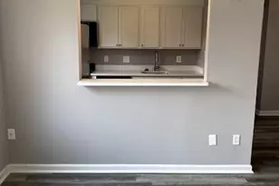 12 Halley Pl SE, Washington, DC 20032 - Photo 5