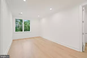 2916 Chesapeake St NW, Washington, DC 20008 - Photo 39