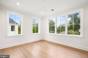 2916 Chesapeake St NW, Washington, DC 20008 - Photo 35