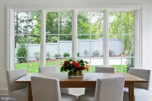 2916 Chesapeake St NW, Washington, DC 20008 - Photo 9