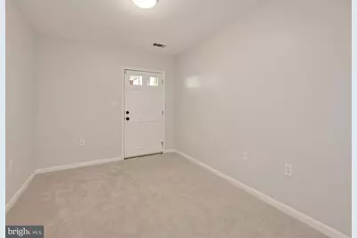 648 C Street NE #1, Washington, DC 20002 - Photo 15