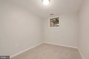 648 C St NE, Washington, DC 20002 - Photo 13