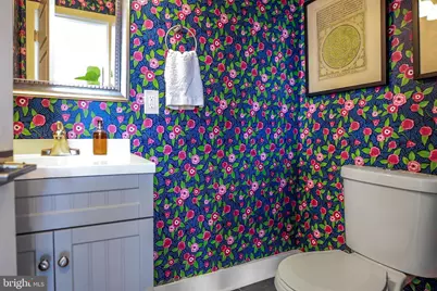 800 21st Street NE #1, Washington, DC 20002 - Photo 17