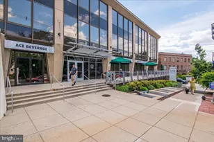 4297 Embassy Park Dr NW, Washington, DC 20016 - Photo 37