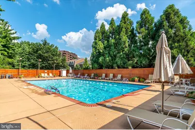 4297 Embassy Park Drive NW, Washington, DC 20016 - Photo 35