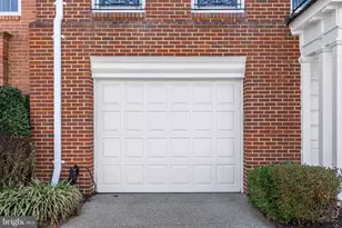 2729 Unicorn Ln NW, Washington, DC 20015 - Photo 39