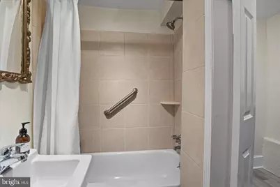 140 11th Street NE, Washington, DC 20002 - Photo 37