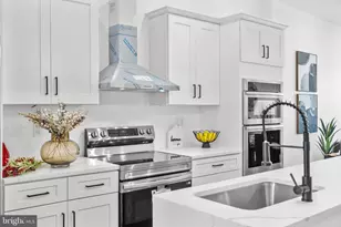 113 18th St SE, Washington, DC 20003 - Photo 11