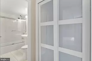 4740 Connecticut Ave NW, Washington, DC 20008 - Photo 17