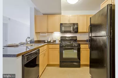800 4th Street SW #N701, Washington, DC 20024 - Photo 9