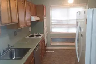 2221 Ridge Pl SE, Washington, DC 20020 - Photo 17