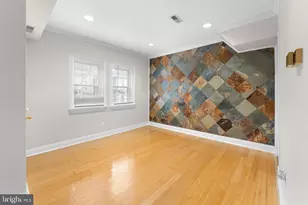 550 Hobart Pl NW, Washington, DC 20001 - Photo 11