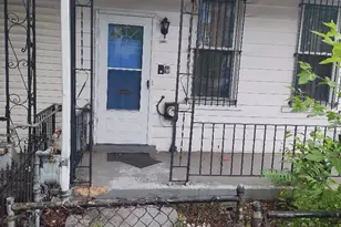 1718 Independence Ave SE, Washington, DC 20003 - Photo 3