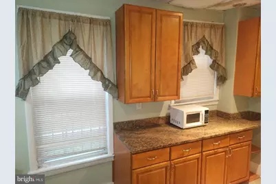 1718 Independence Avenue SE, Washington, DC 20003 - Photo 27