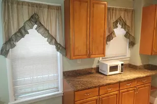 1718 Independence Ave SE, Washington, DC 20003 - Photo 27