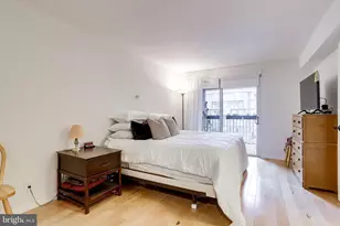 520 N St SW, Washington, DC 20024 - Photo 27