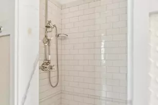 1527 35th St NW, Washington, DC 20007 - Photo 19