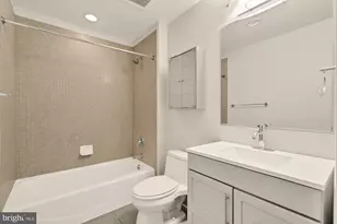 2125 14th St NW, Washington, DC 20009 - Photo 19